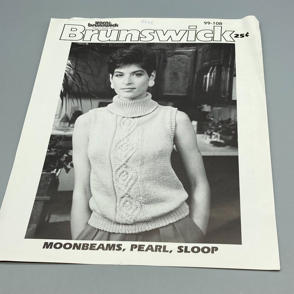 Vintage Patterns Brunswick Yarns Moonbeams Pearl Sloop Knits Volume 99-108
